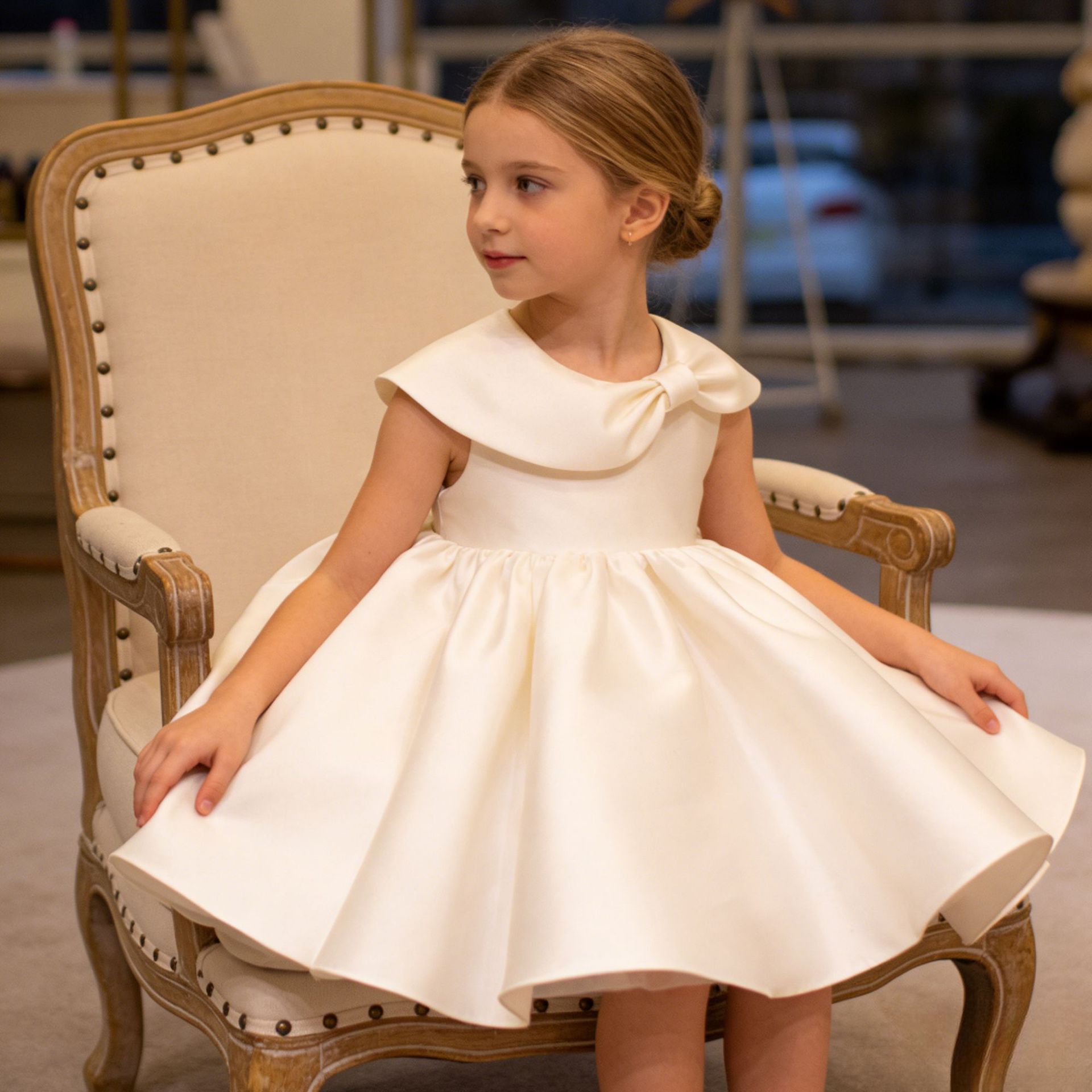 Foto's van luxe jurken voor me - Baby Clothing High End recensie en prijs